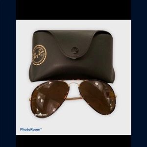 Men’s Rayban Sunglasses